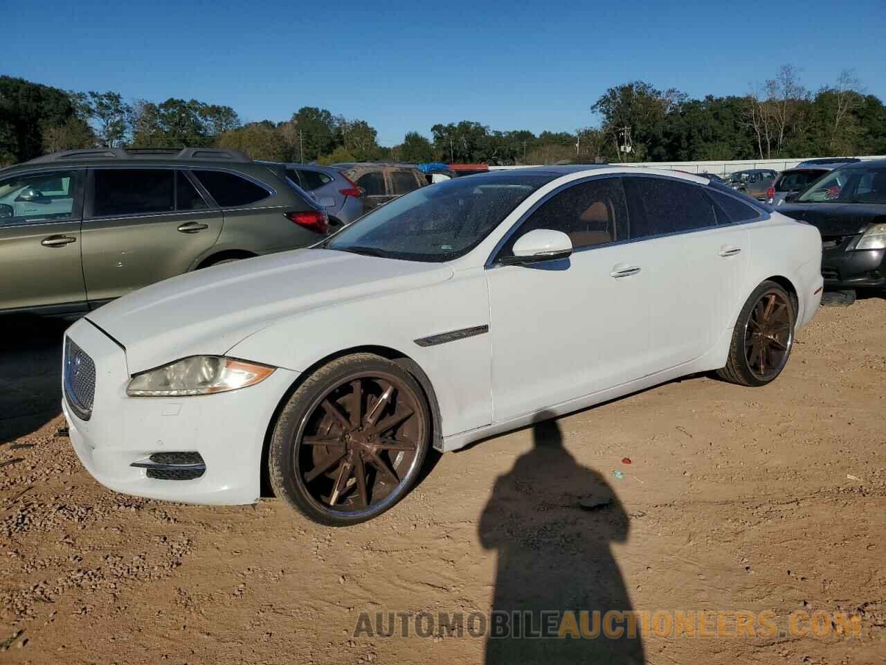 SAJWA1C7XD8V42463 JAGUAR XJ 2013