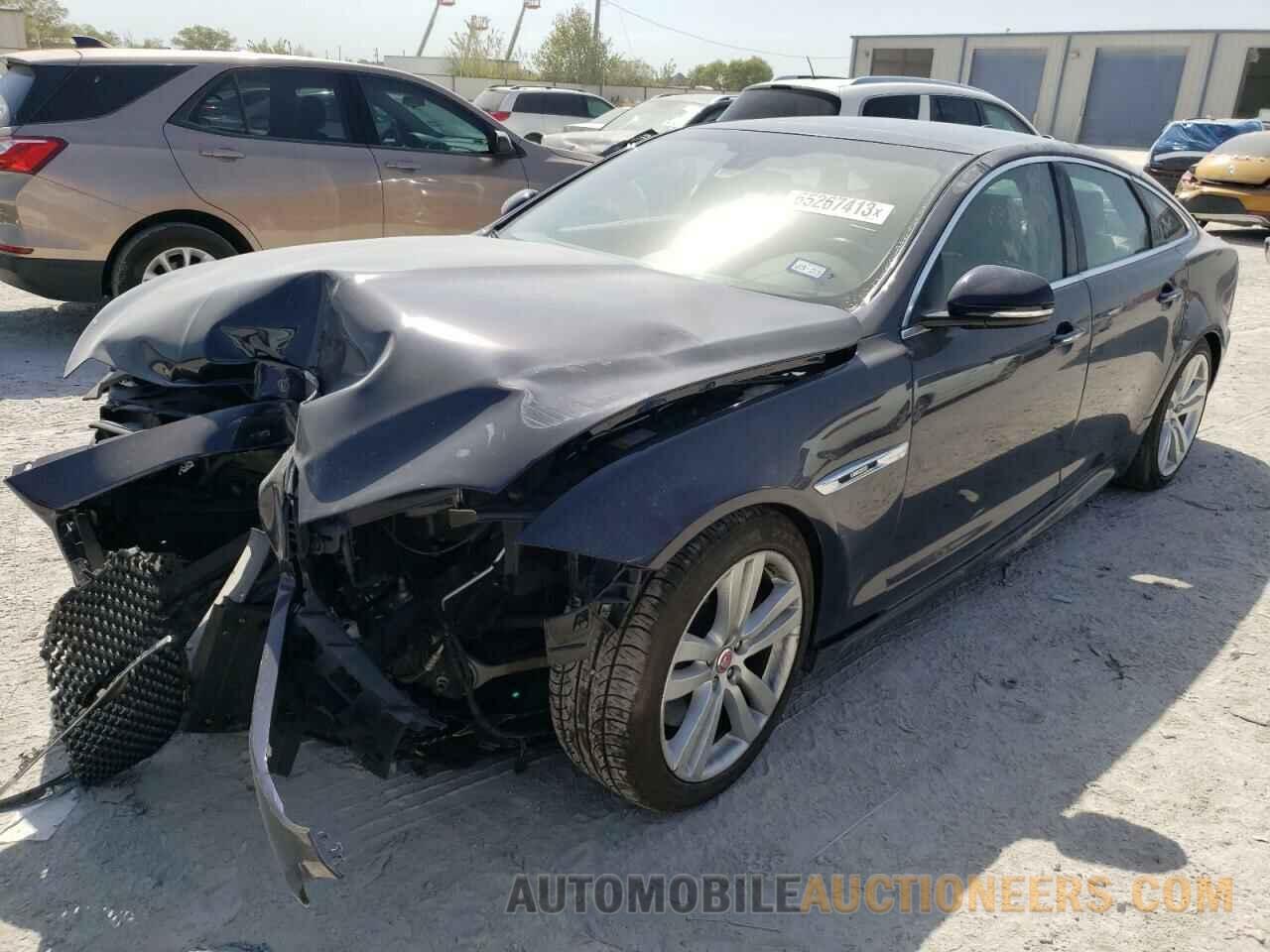 SAJWA1C7XG8W01385 JAGUAR XJ 2016