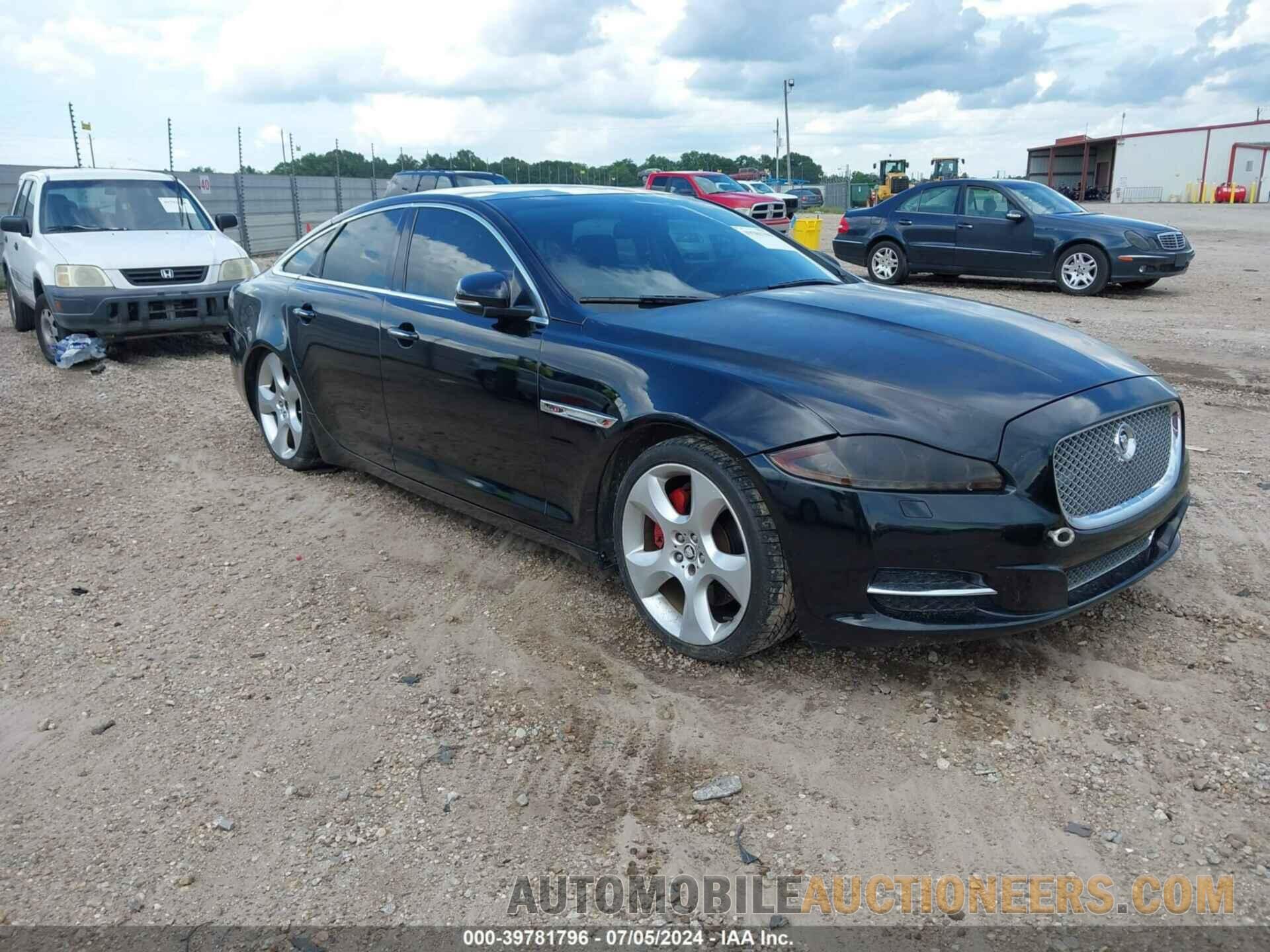 SAJWA1CB7CLV28083 JAGUAR XJ 2012