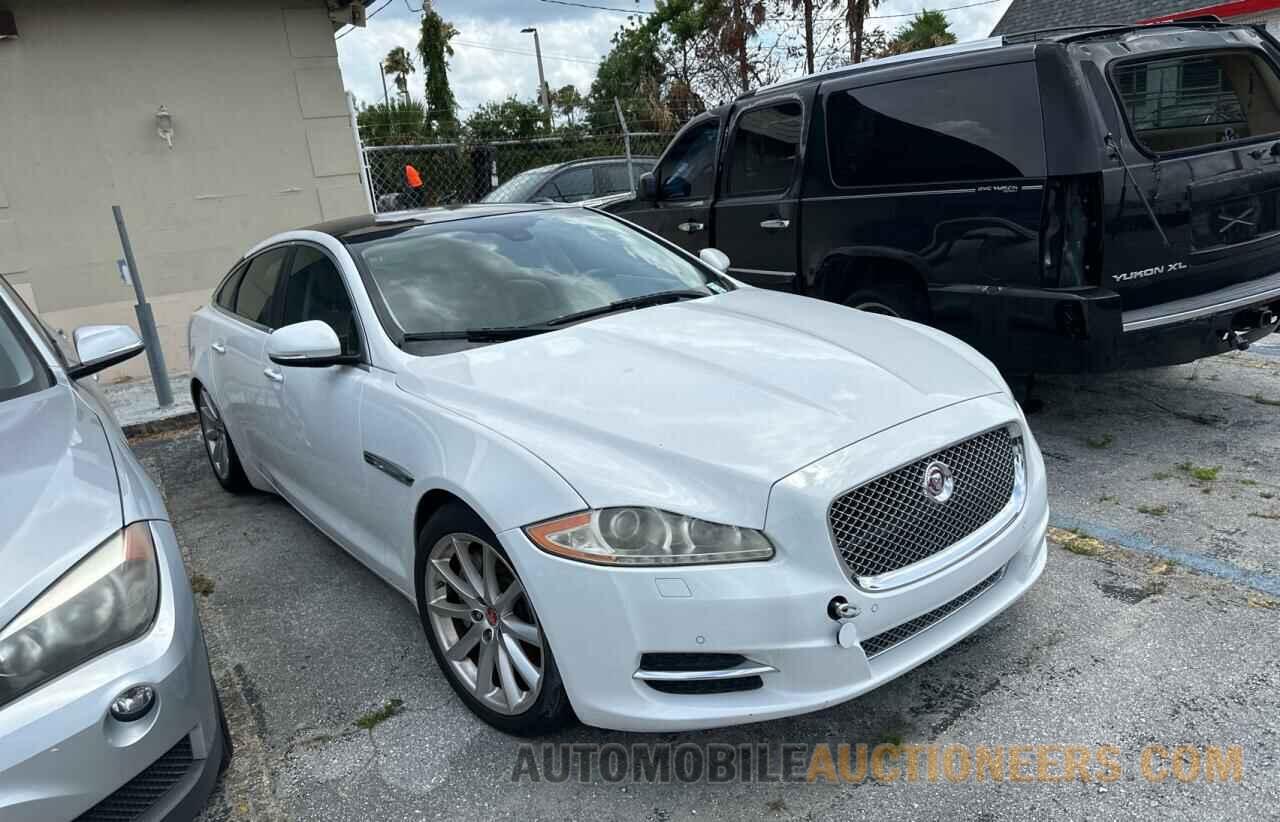 SAJWA1CZXF8V77332 JAGUAR XJ 2015