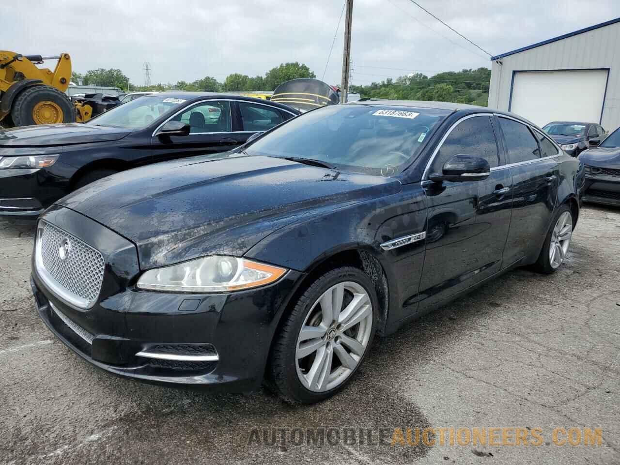 SAJWA1GE0BMV09453 JAGUAR XJ 2011