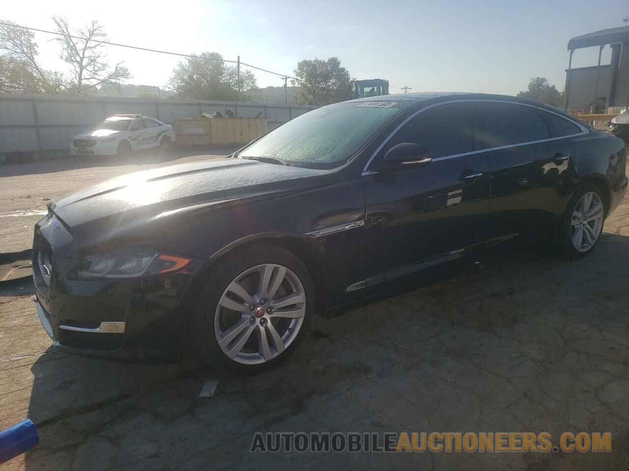 SAJWA2G73G8V99284 JAGUAR XJ 2016