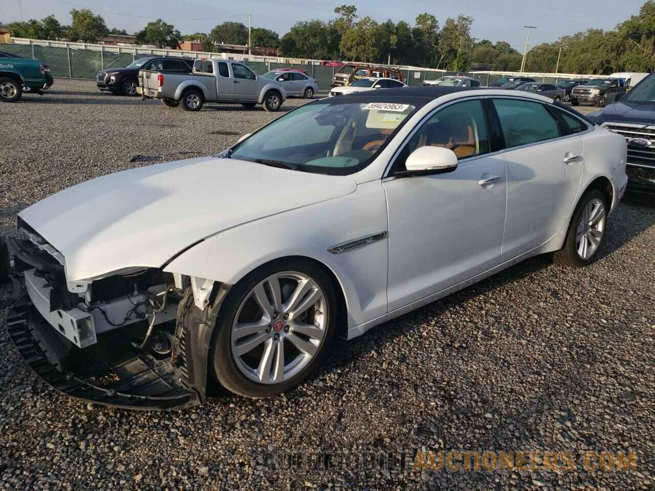 SAJWA2G76J8W13668 JAGUAR XJ 2018