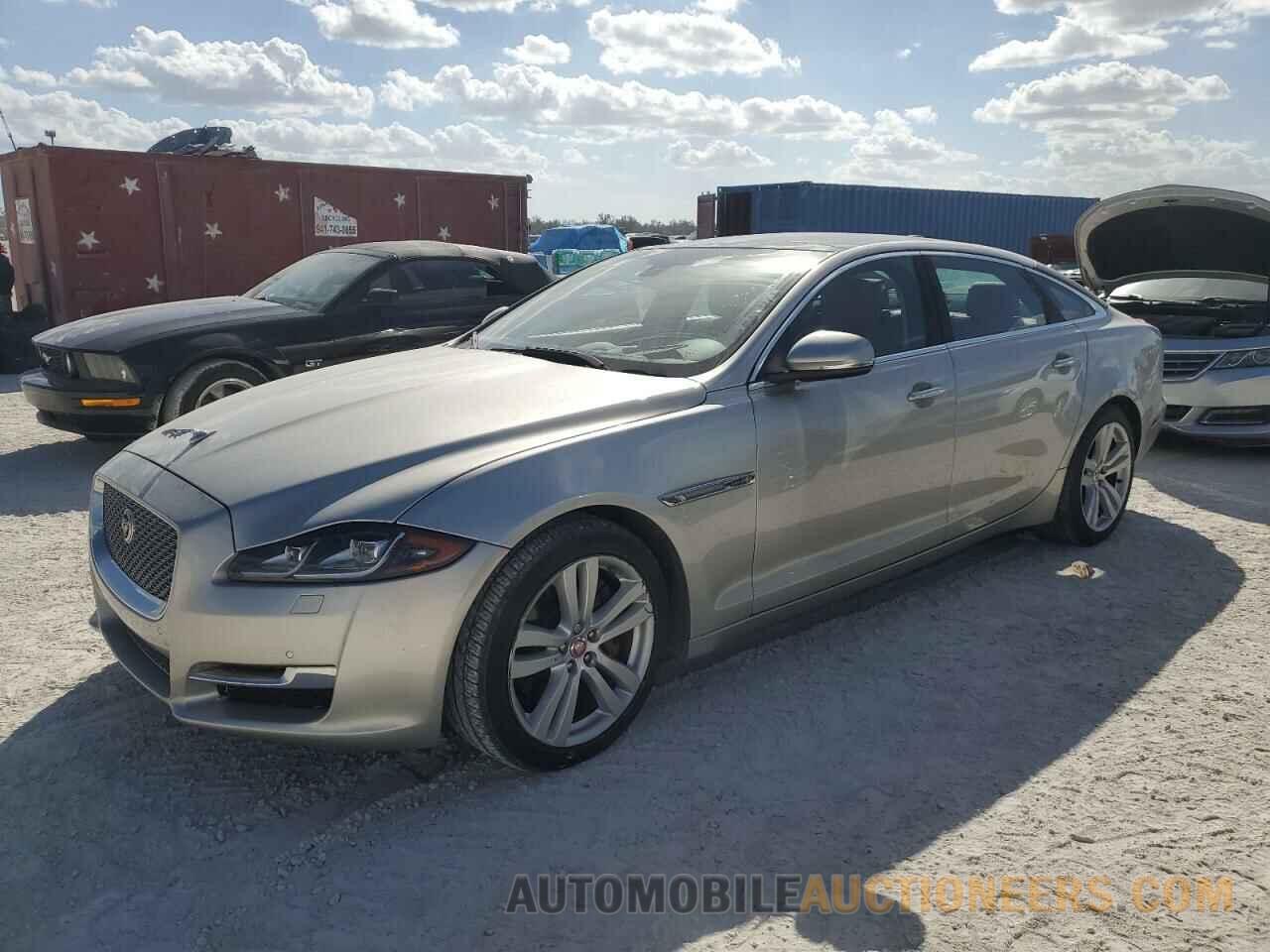 SAJWA2G7XG8V98052 JAGUAR XJ 2016