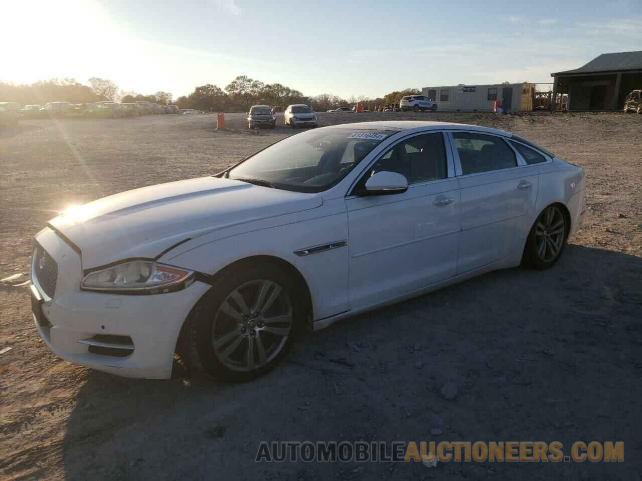 SAJWA2GBXCLV32970 JAGUAR XJ 2012