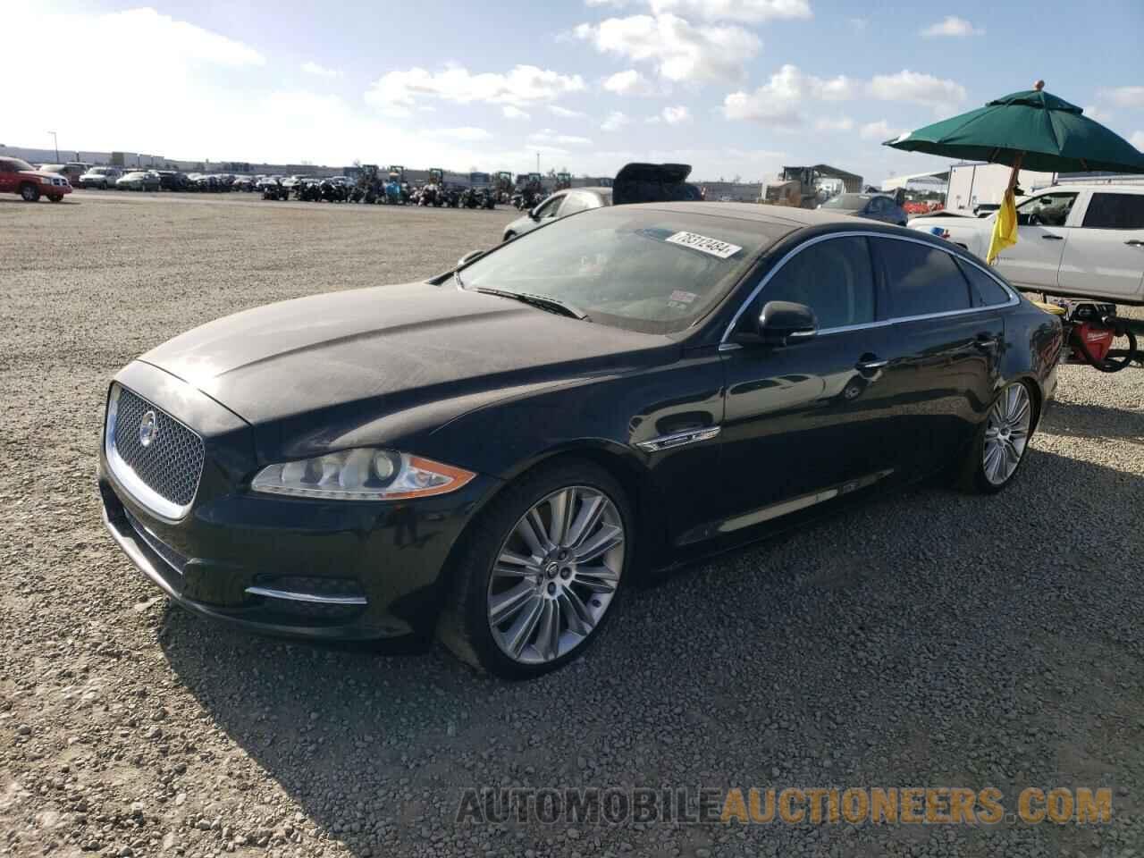 SAJWA2GE1BMV18572 JAGUAR XJ 2011