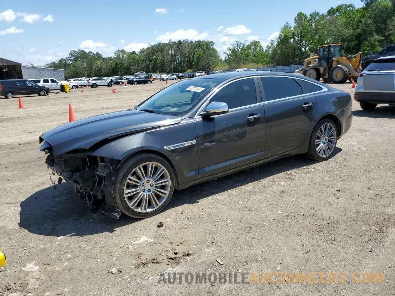 SAJWA2GZ0F8V85388 JAGUAR XJ 2015