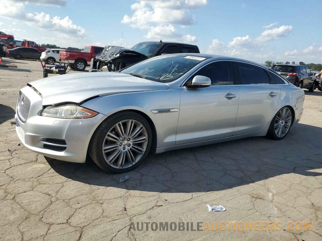 SAJWA2GZ0F8V86878 JAGUAR XJ 2015