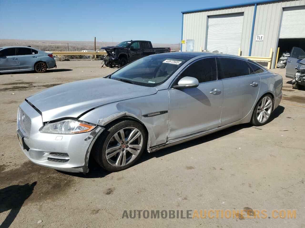 SAJWA2GZ2E8V70065 JAGUAR XJ 2014