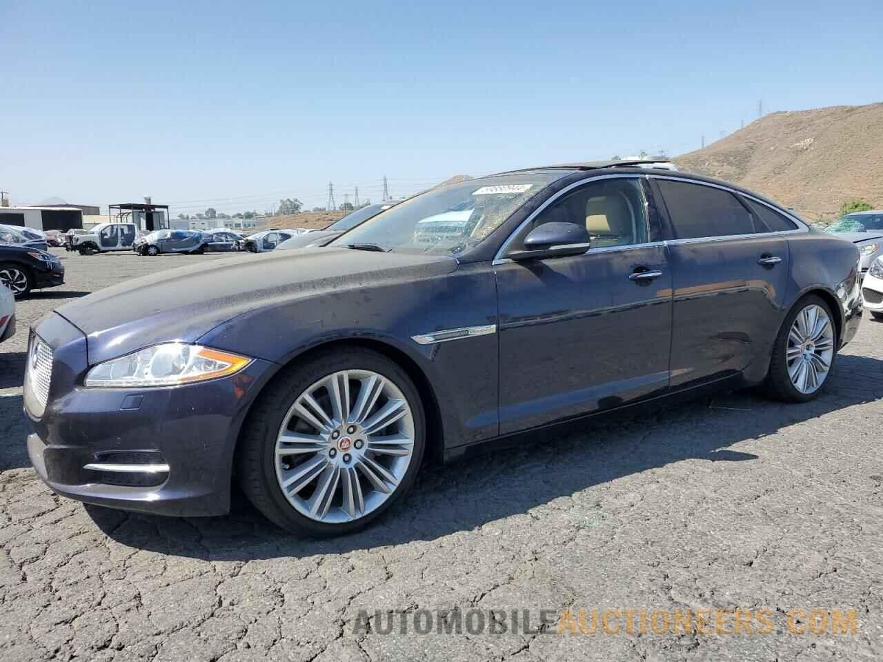 SAJWA2GZ2F8V89636 JAGUAR XJ 2015