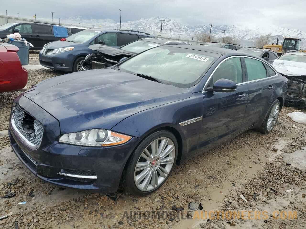 SAJWA2GZ7F8V90765 JAGUAR XJ 2015