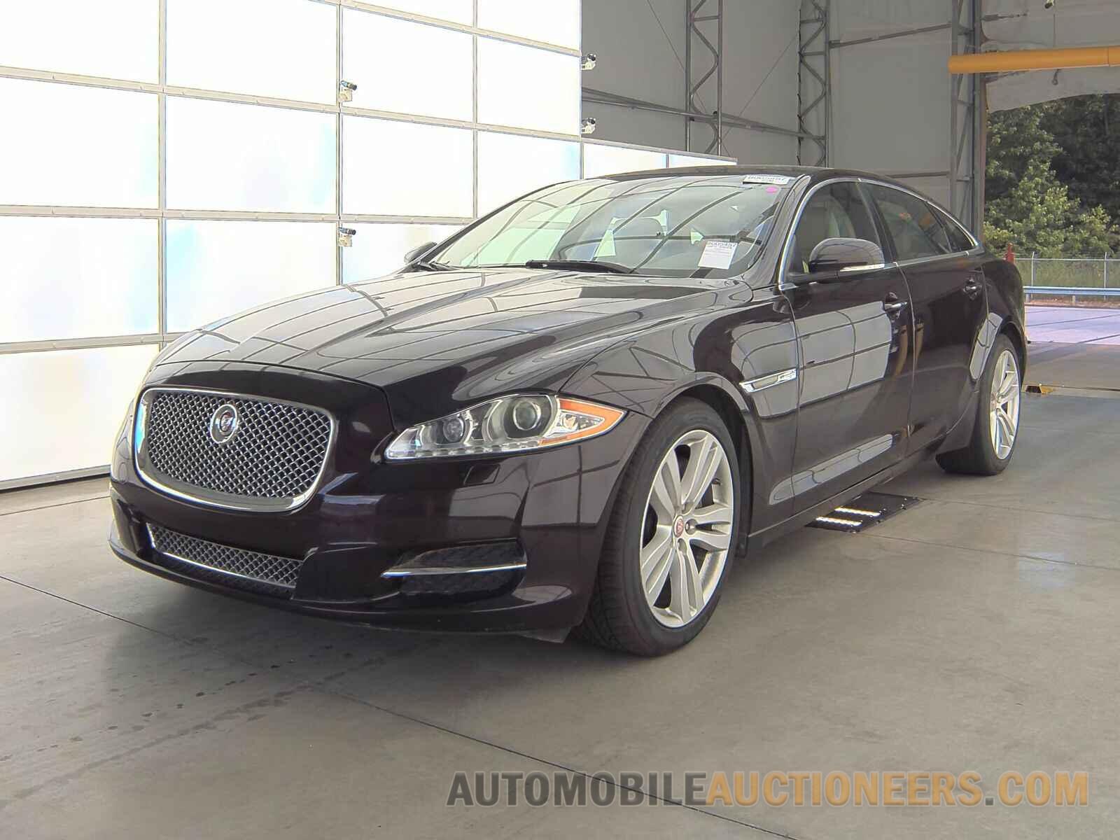 SAJWA2GZ9F8V83817 Jaguar  2015