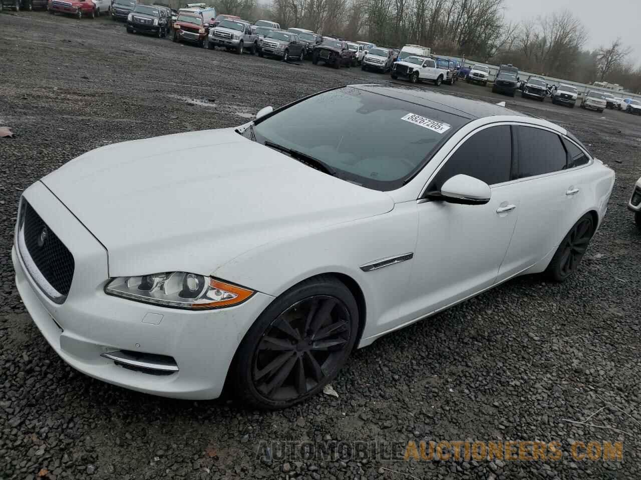 SAJWA3GC4DMV46132 JAGUAR XJ 2013