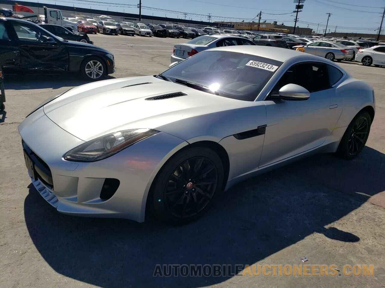 SAJWA6AT2H8K46324 JAGUAR F-TYPE 2017