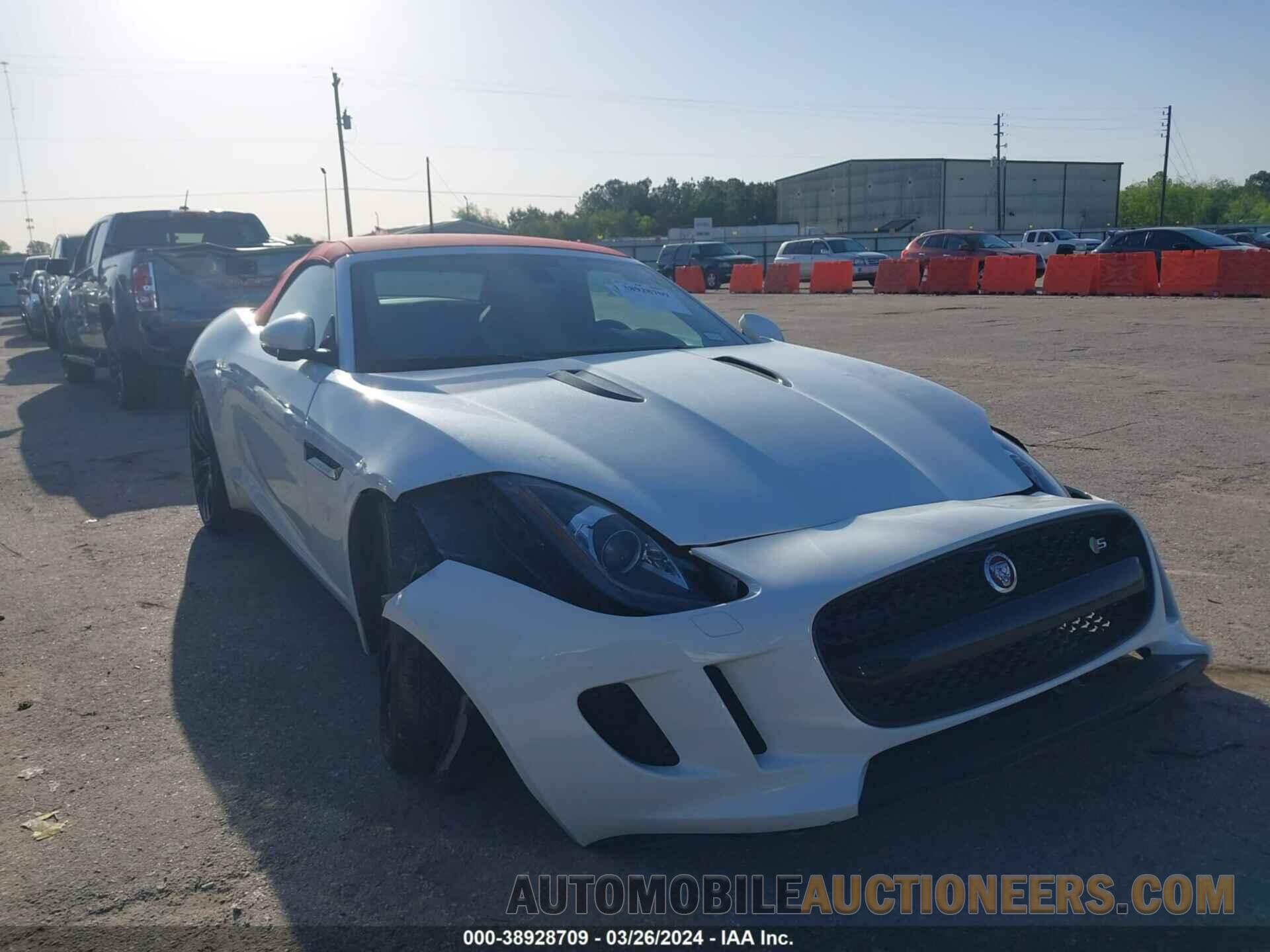 SAJWA6FU6G8K35066 JAGUAR F-TYPE 2016