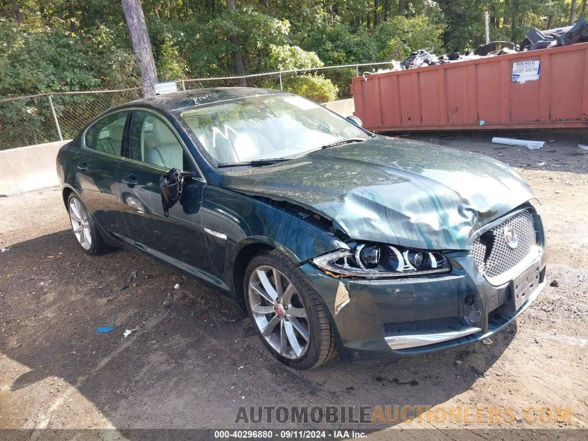 SAJWJ0EF5E8U09271 JAGUAR XF 2014