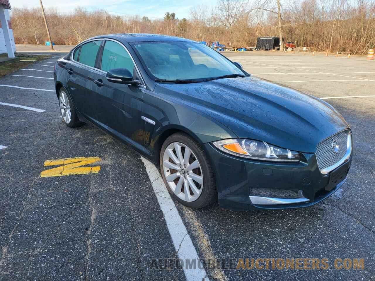 SAJWJ0EF6D8S86708 JAGUAR XF 2013