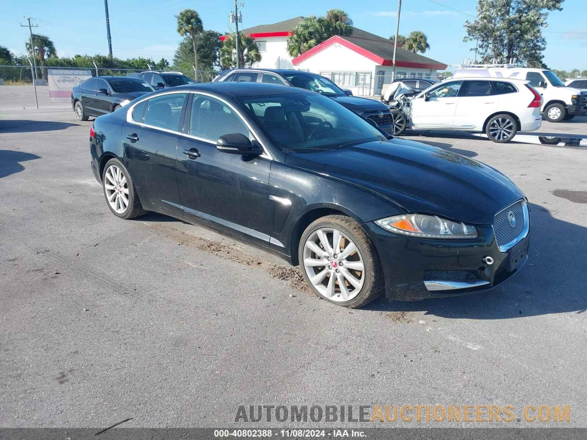 SAJWJ0EF9E8U26414 JAGUAR XF 2014