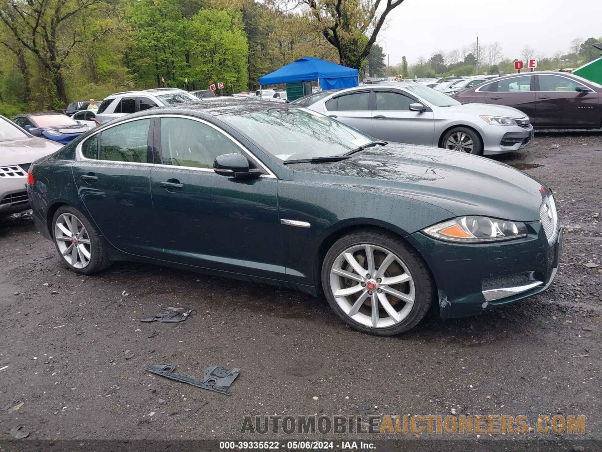 SAJWJ0FF0F8U64890 JAGUAR XF 2015