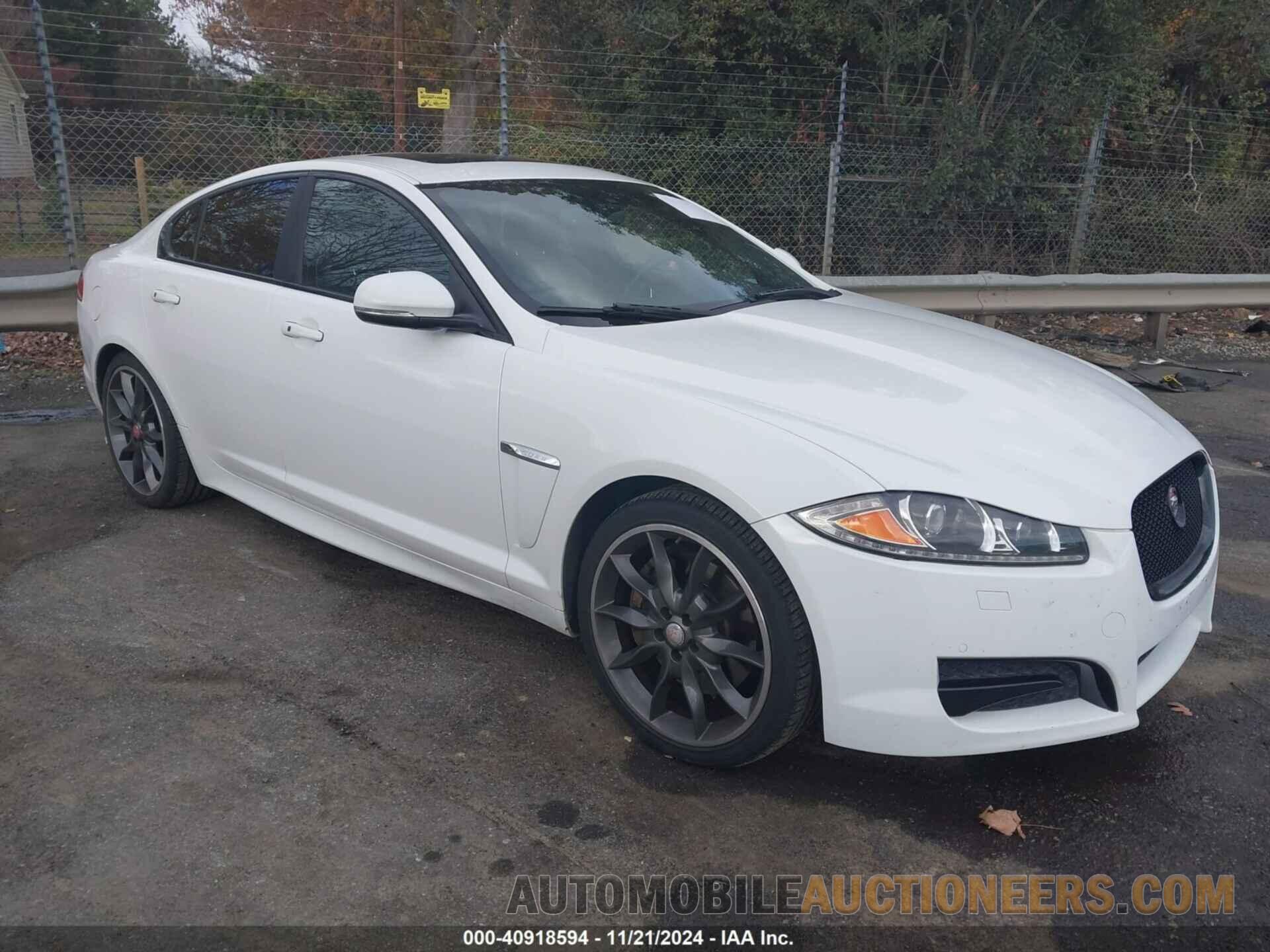 SAJWJ0FF2F8U64583 JAGUAR XF 2015