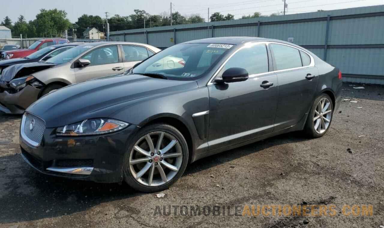 SAJWJ0FF4F8U54833 JAGUAR XF 2015