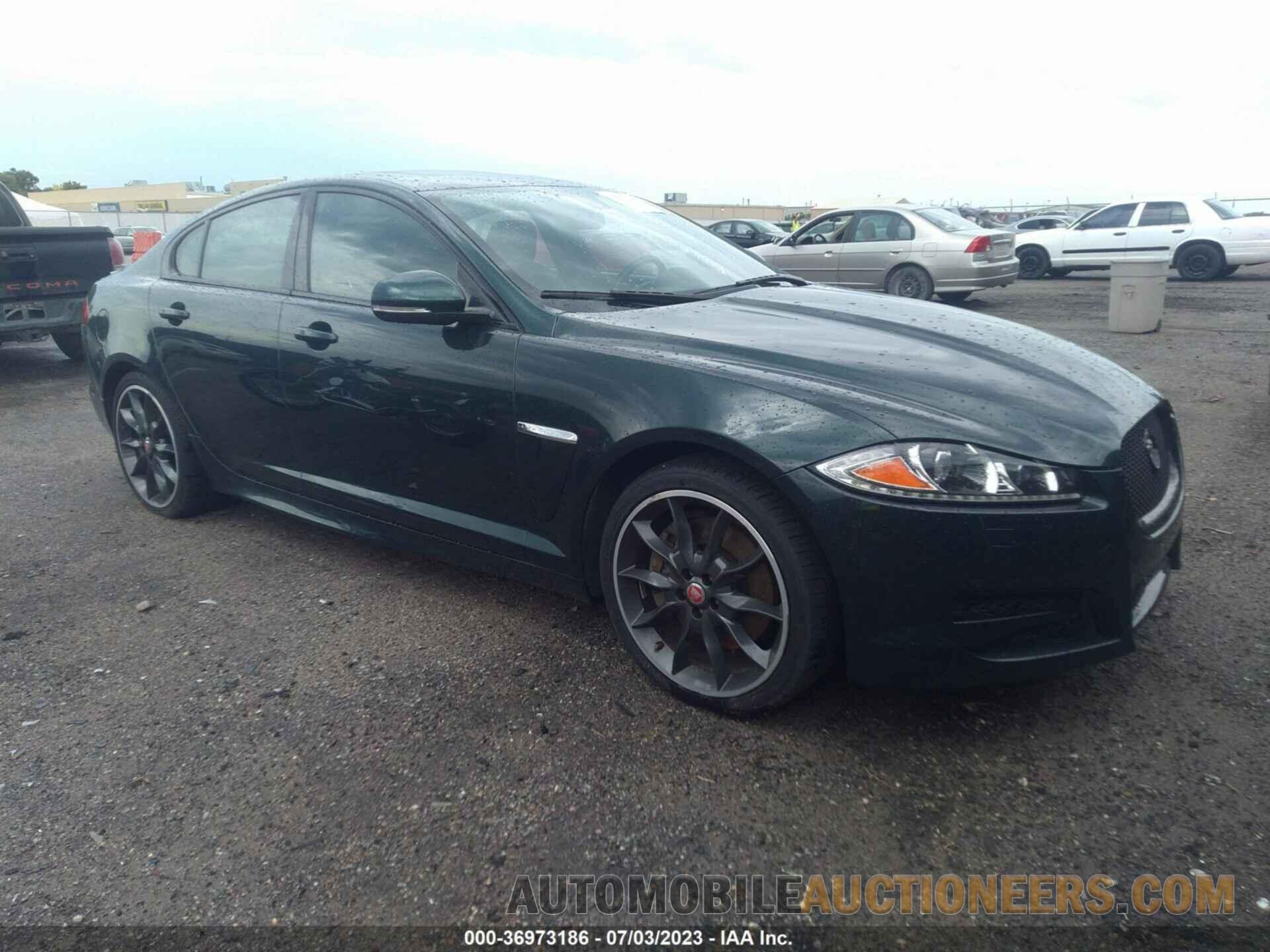 SAJWJ0FF4F8U64519 JAGUAR XF 2015