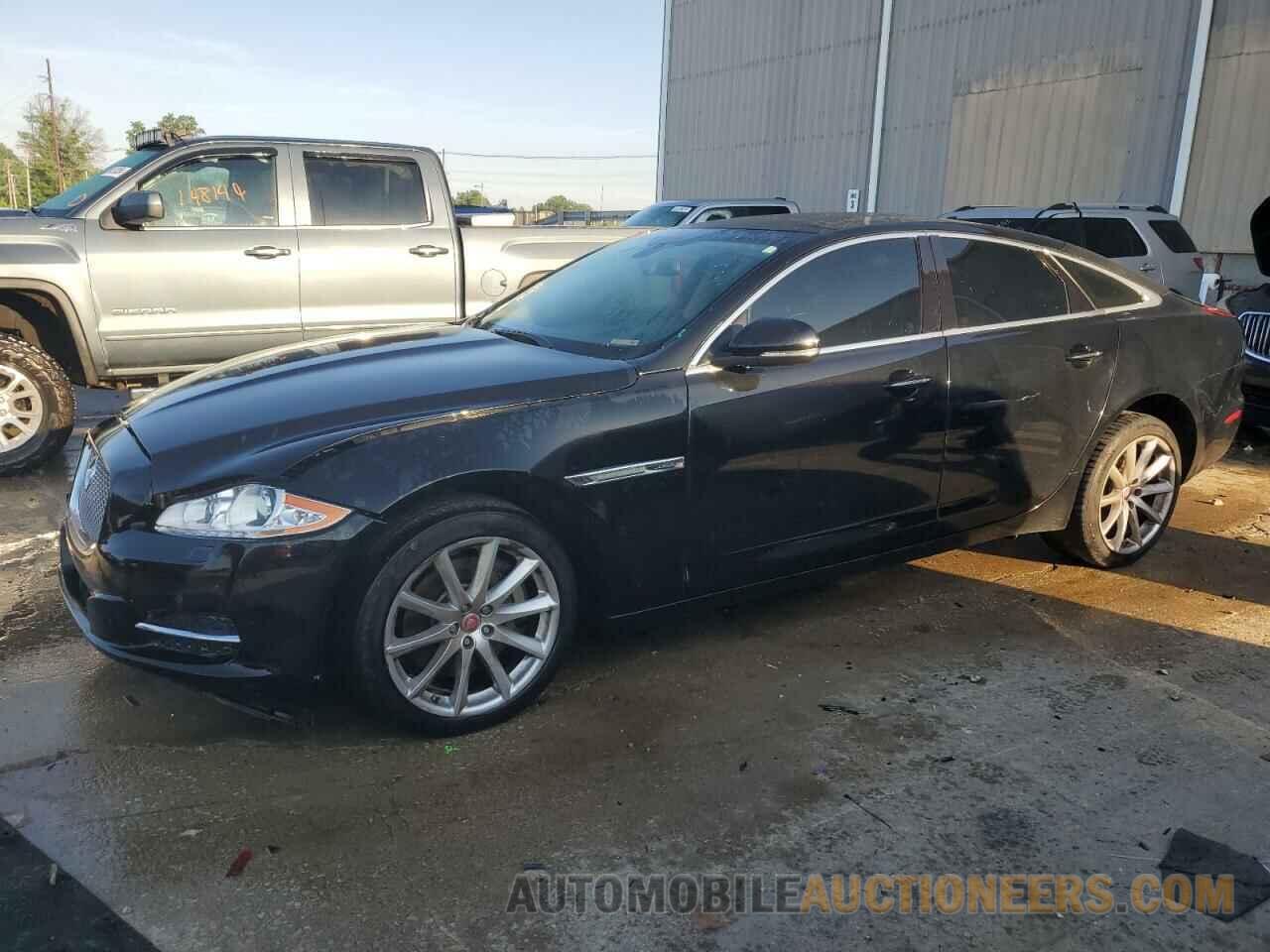 SAJWJ1CD6F8V75663 JAGUAR XJ 2015