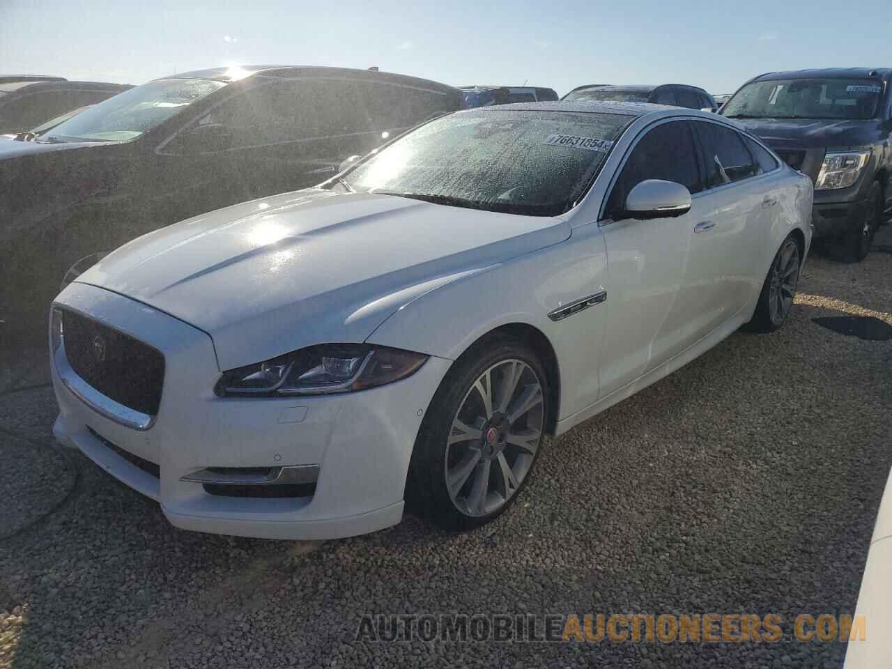 SAJWJ1CD6K8W20725 JAGUAR XJ 2019