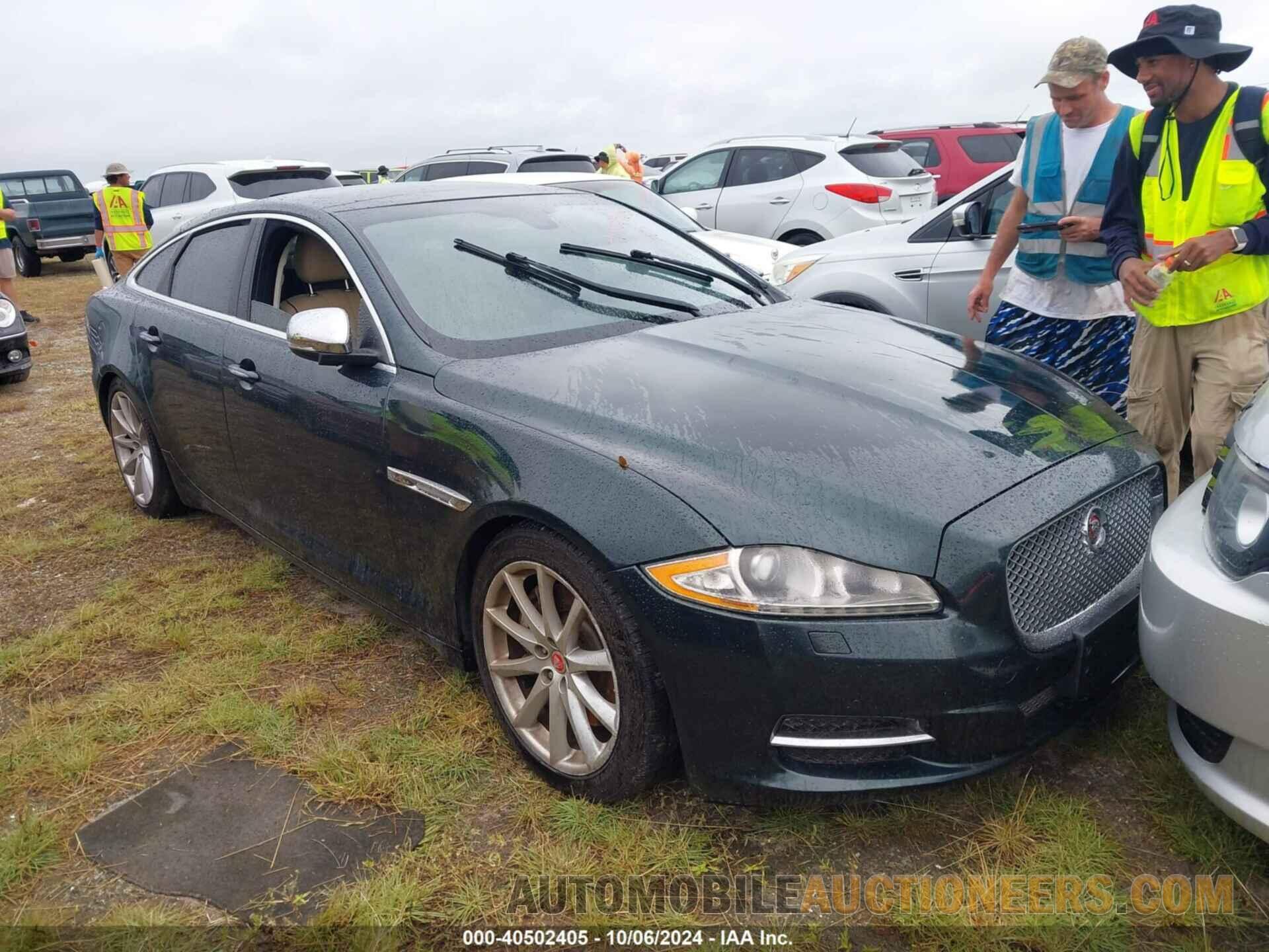 SAJWJ1CD8F8V81268 JAGUAR XJ 2015