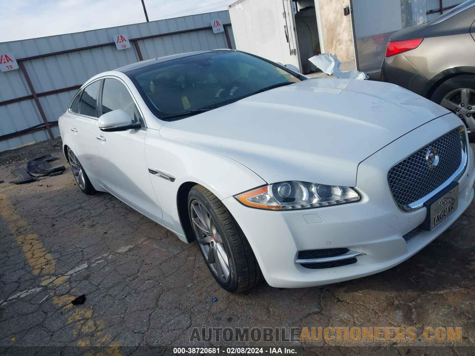 SAJWJ1CDXF8V76489 JAGUAR XJ 2015