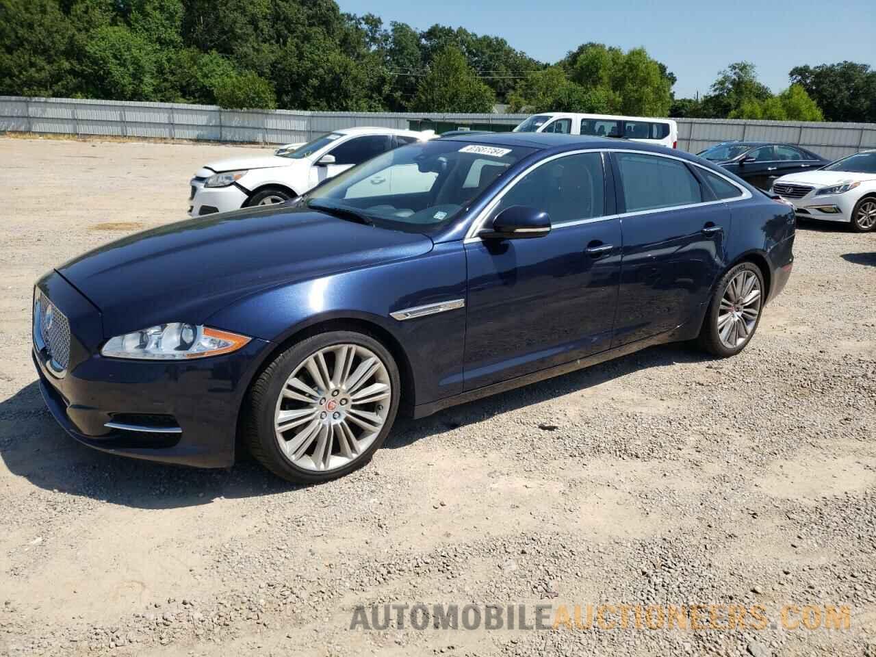 SAJWJ2GD1F8V90684 JAGUAR XJ 2015