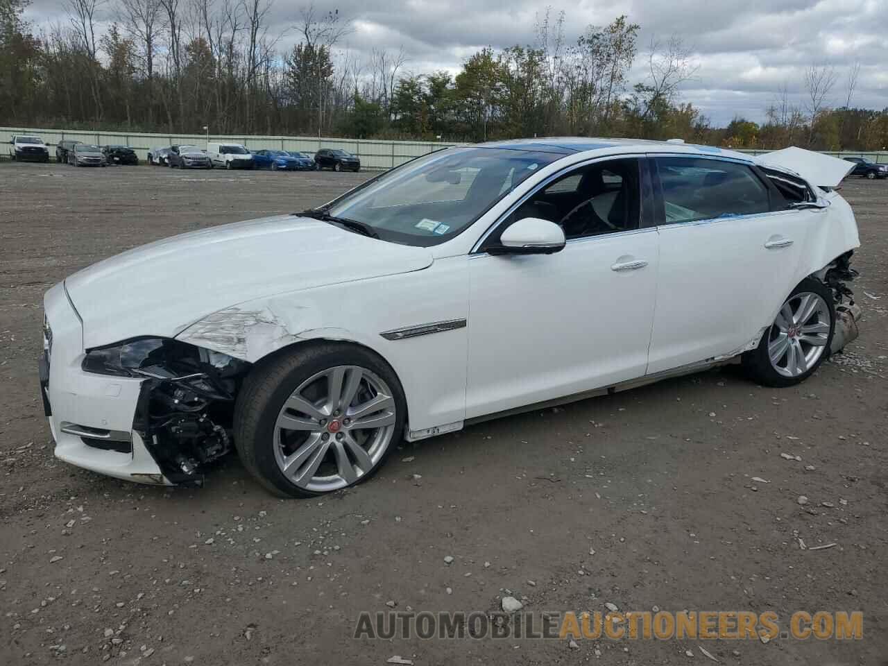 SAJWJ2GD1J8W13812 JAGUAR XJ 2018