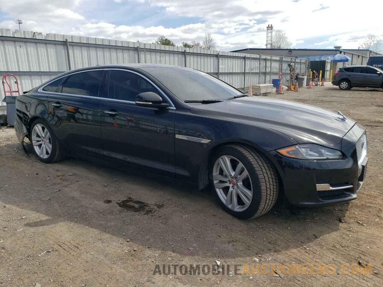 SAJWJ2GD1K8W20776 JAGUAR XJ 2019