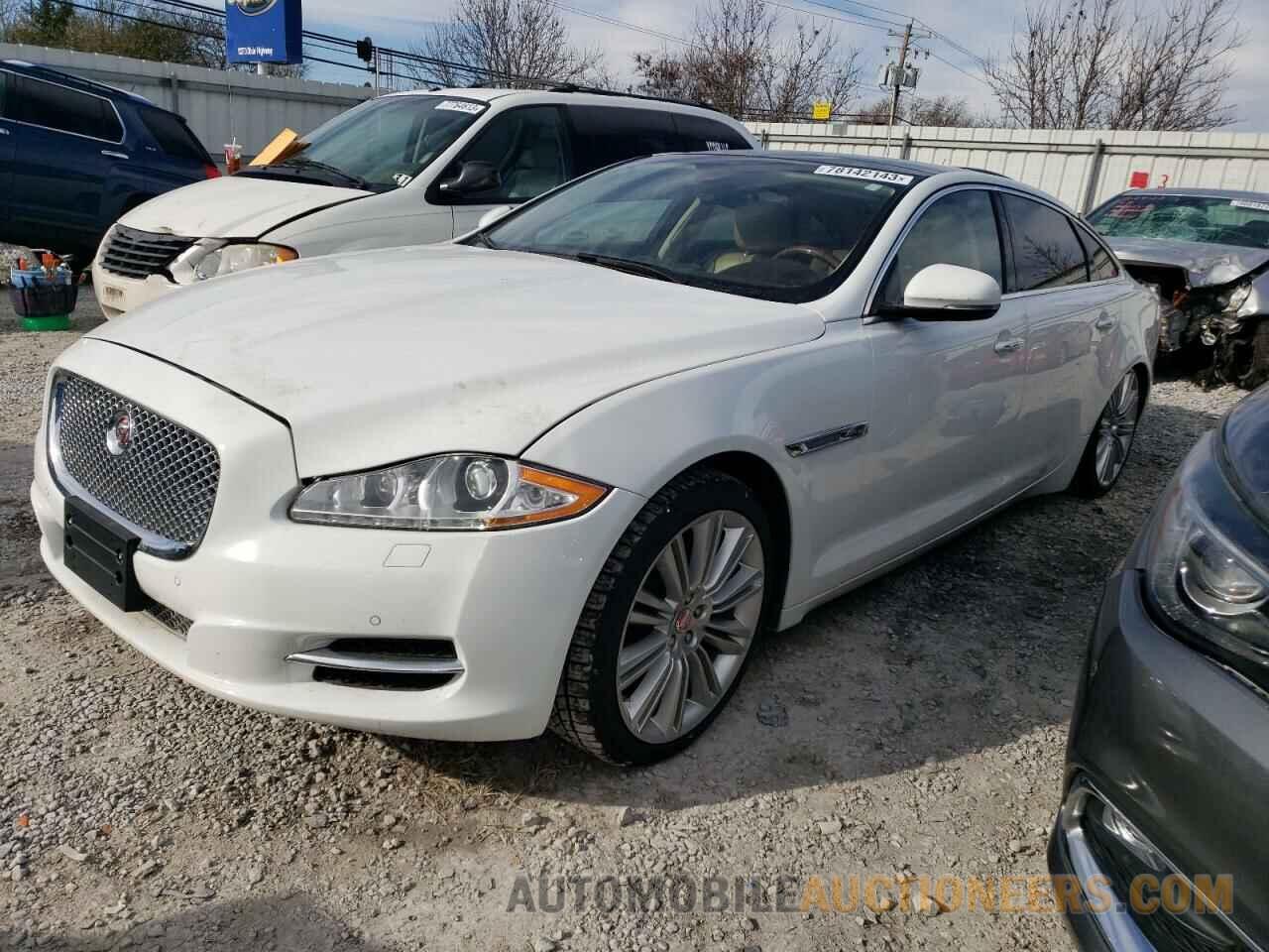 SAJWJ2GD2F8V86126 JAGUAR XJ 2015