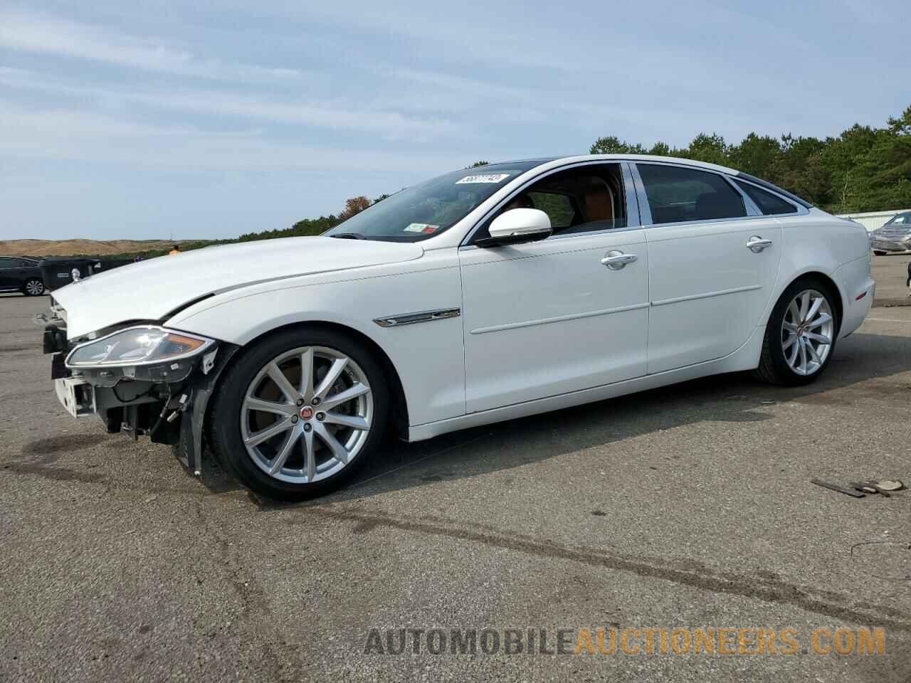 SAJWJ2GD2G8V93790 JAGUAR XJ 2016