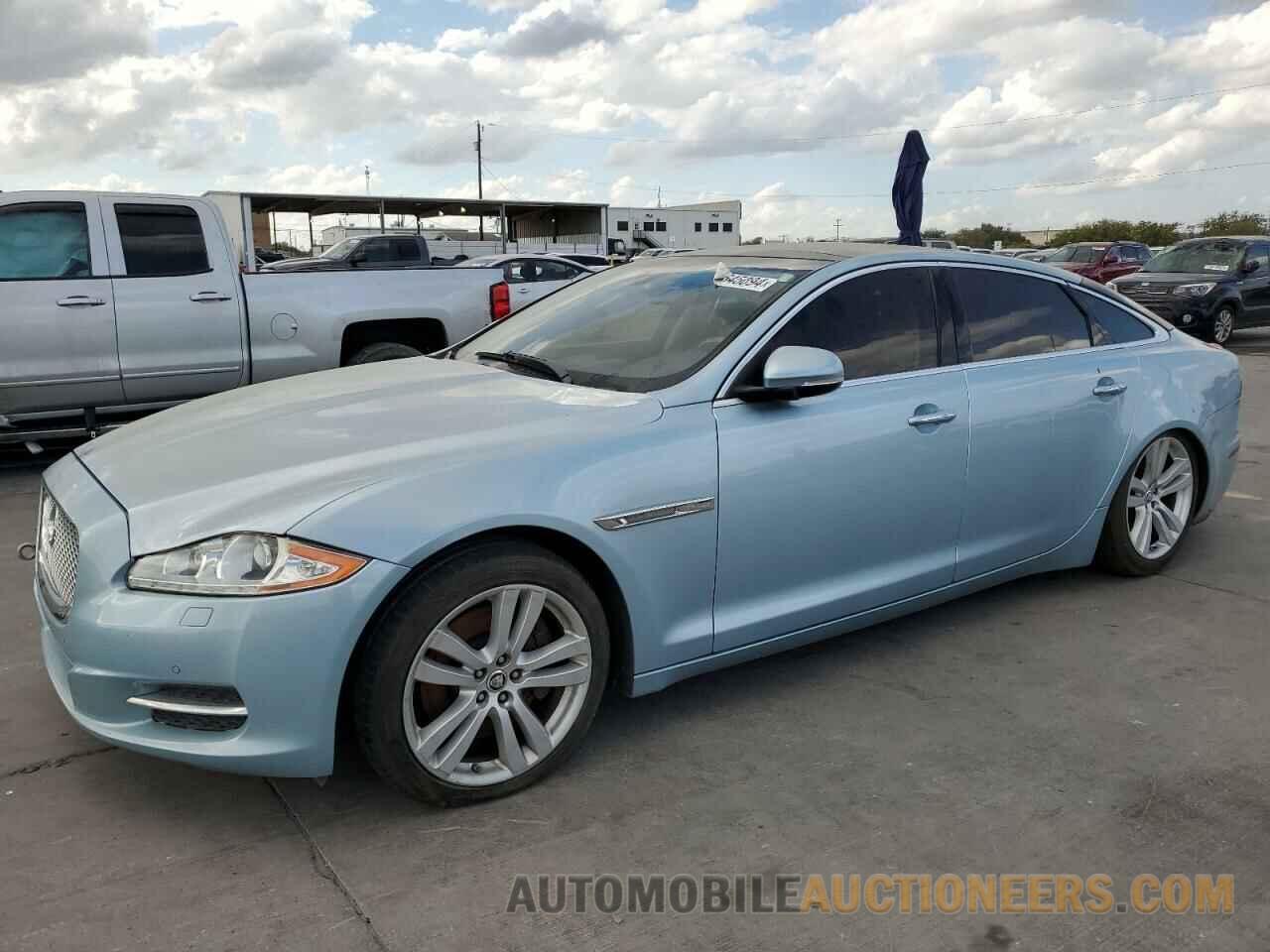 SAJWJ2GD4D8V47499 JAGUAR XJ 2013