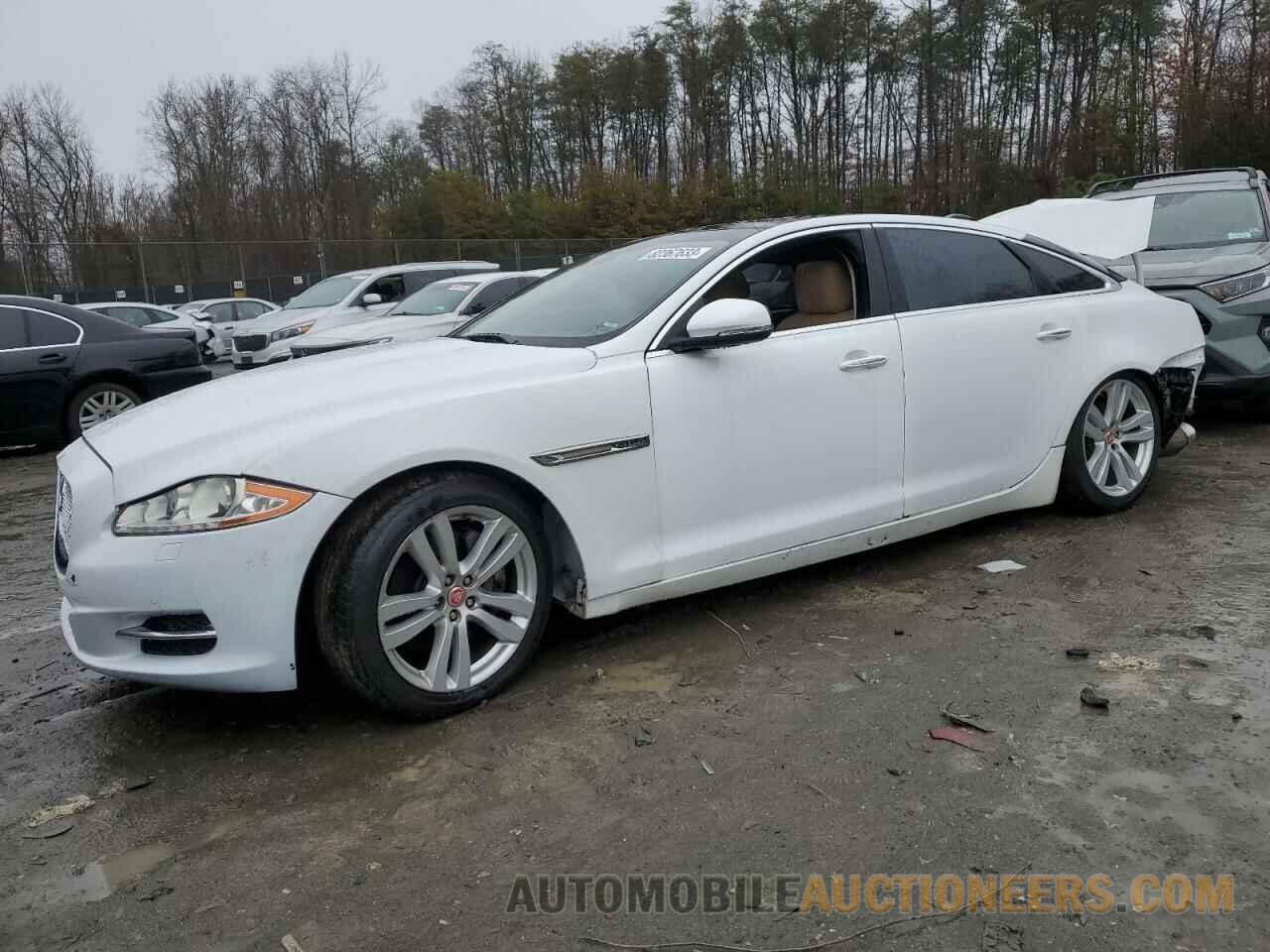 SAJWJ2GD4G8V94746 JAGUAR XJ 2016