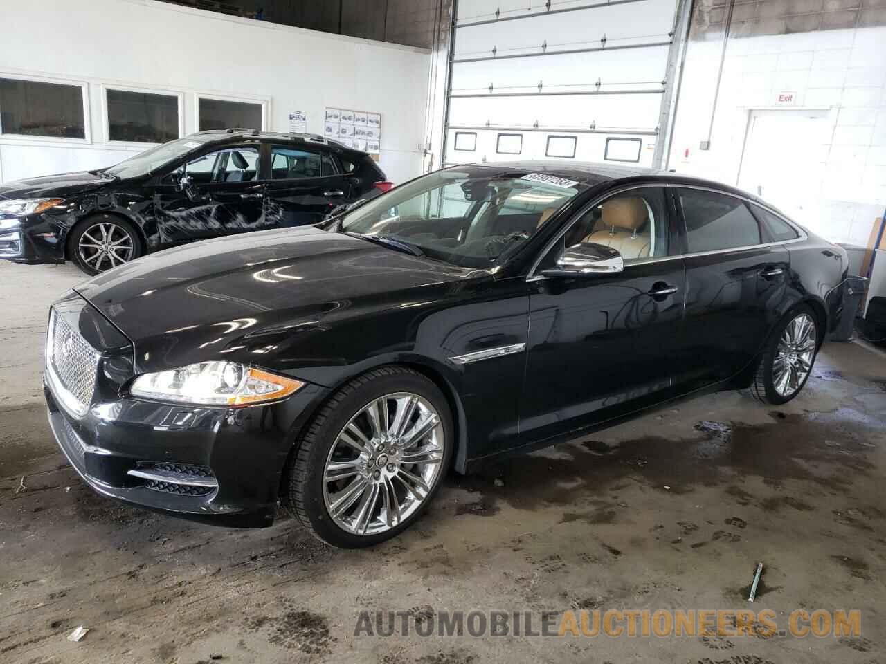 SAJWJ2GD5F8V86248 JAGUAR XJ 2015