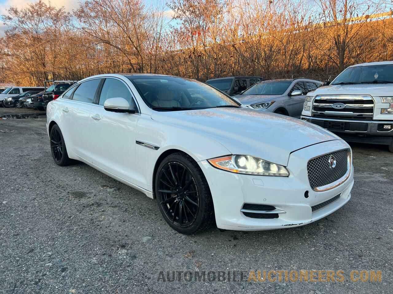 SAJWJ2GD7F8V84310 JAGUAR XJ 2015