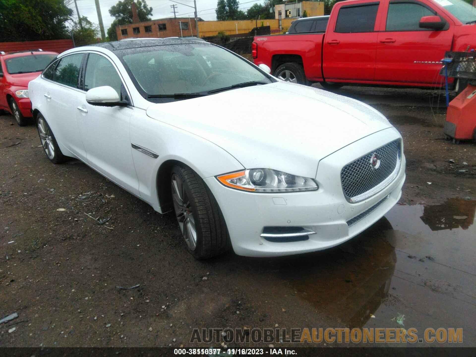 SAJWJ2GD8F8V89175 JAGUAR XJ 2015