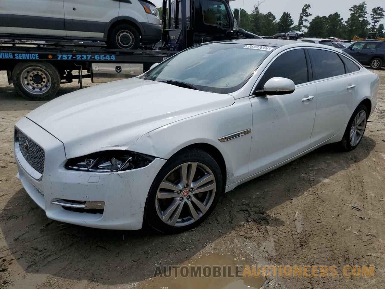 SAJWJ2GD9G8W01545 JAGUAR XJ 2016