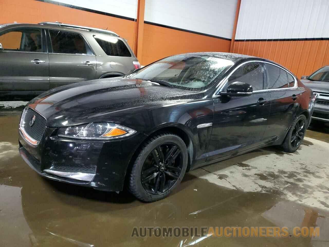 SAJXJ0EF4F8U86719 JAGUAR XF 2015