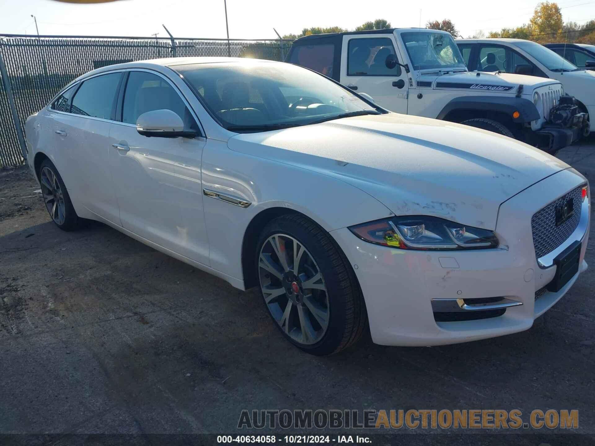 SAJXJ2GD2J8W14746 JAGUAR XJ 2018