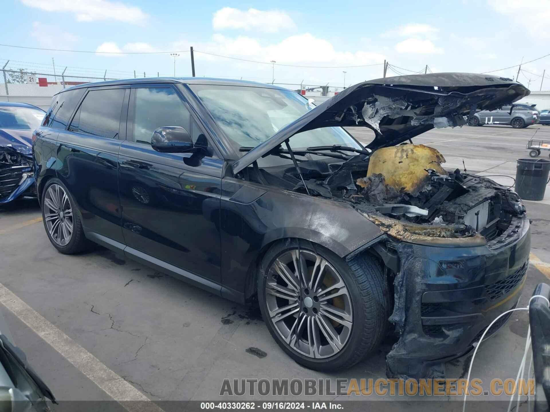 SAL1P9EU7RA179122 LAND ROVER RANGE ROVER SPORT 2024