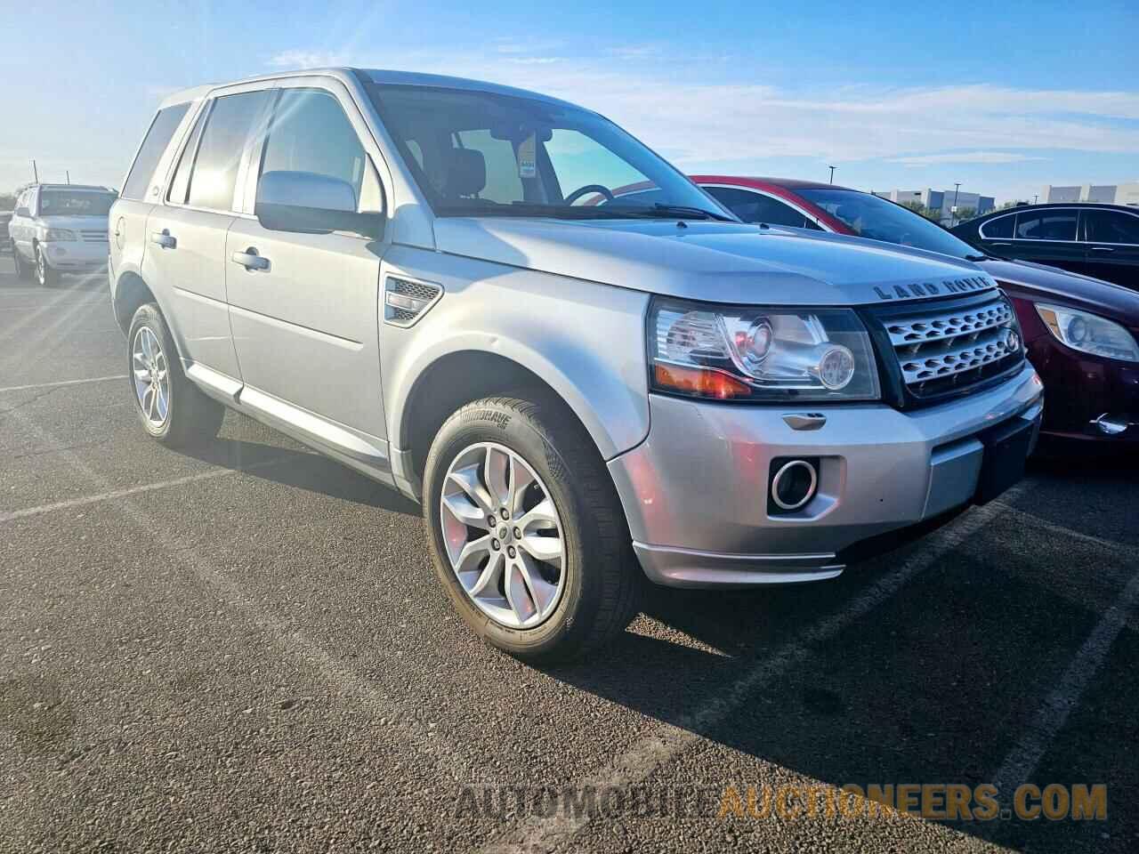 SALFR2BG5EH389838 LAND ROVER LR2 2014