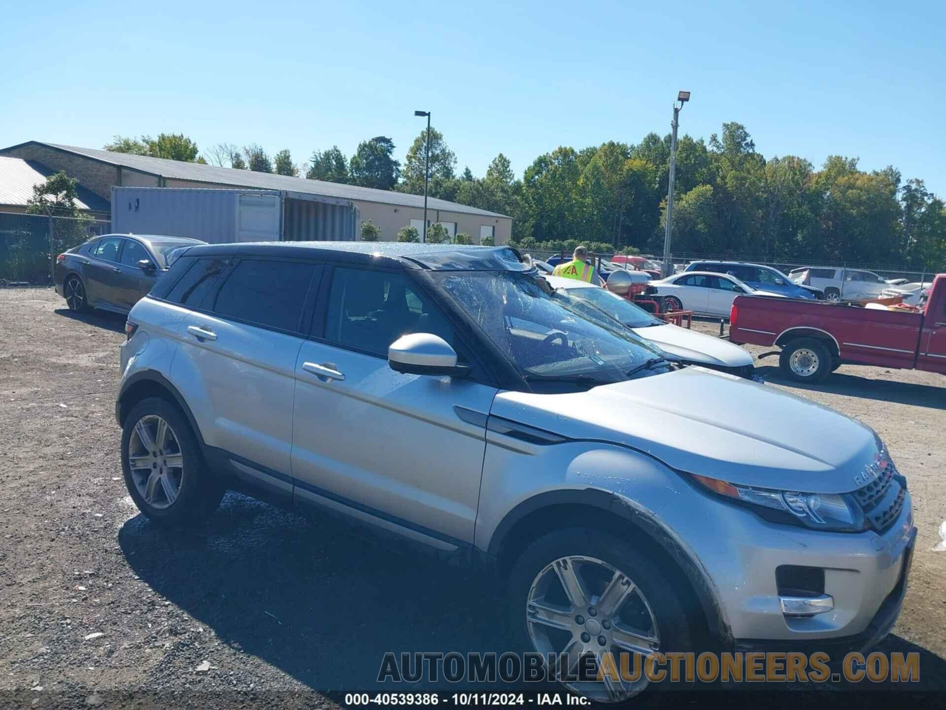 SALVP2BG3FH041958 LAND ROVER RANGE ROVER EVOQUE 2015