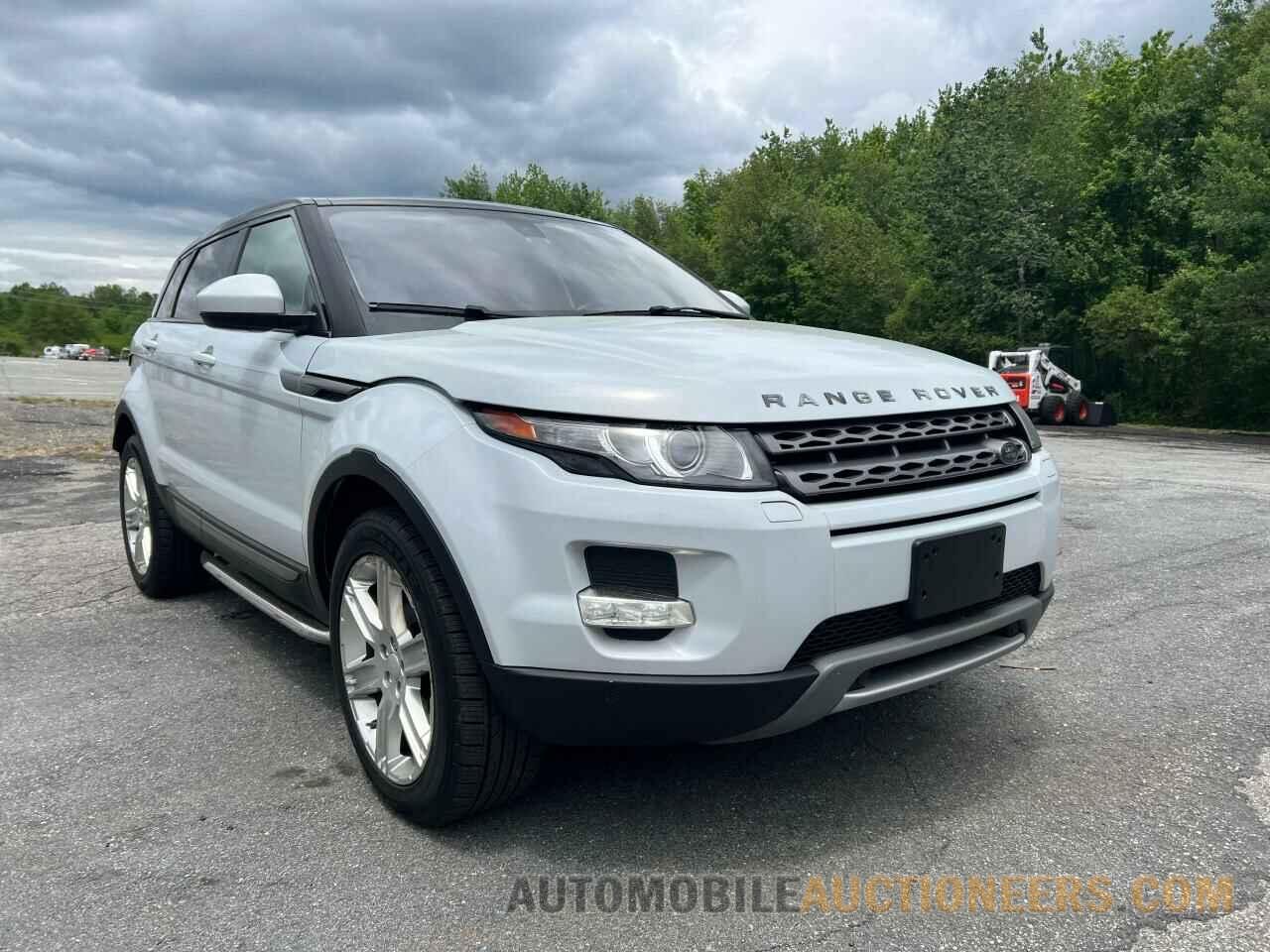 SALVP2BG3FH053303 LAND ROVER RANGEROVER 2015