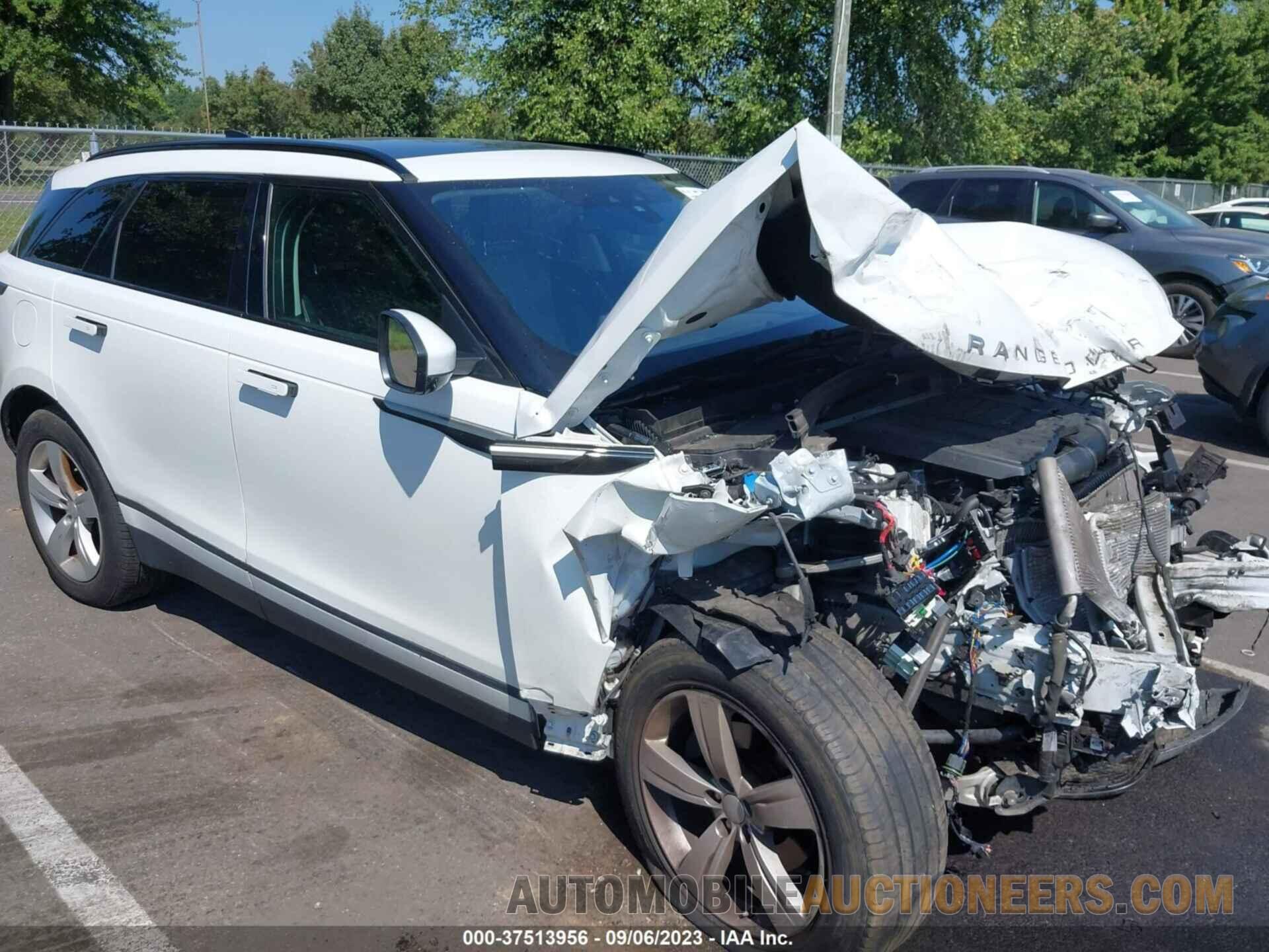 SALYB2RX6JA777697 LAND ROVER RANGE ROVER VELAR 2018