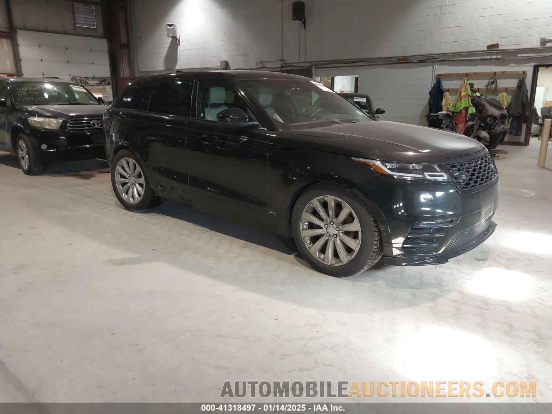 SALYL2RV2JA730694 LAND ROVER RANGE ROVER VELAR 2018