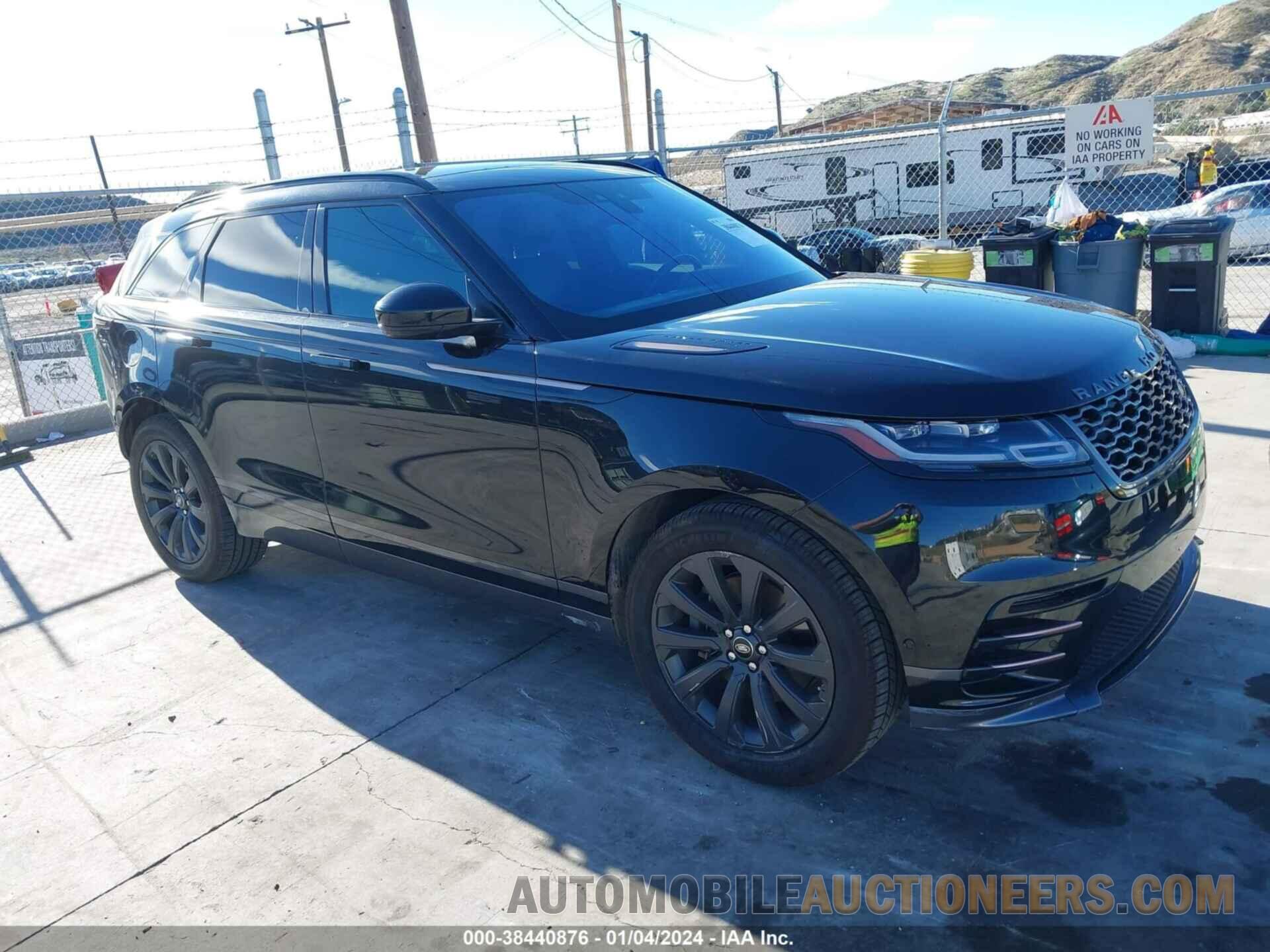 SALYL2RV2JA758138 LAND ROVER RANGE ROVER VELAR 2018